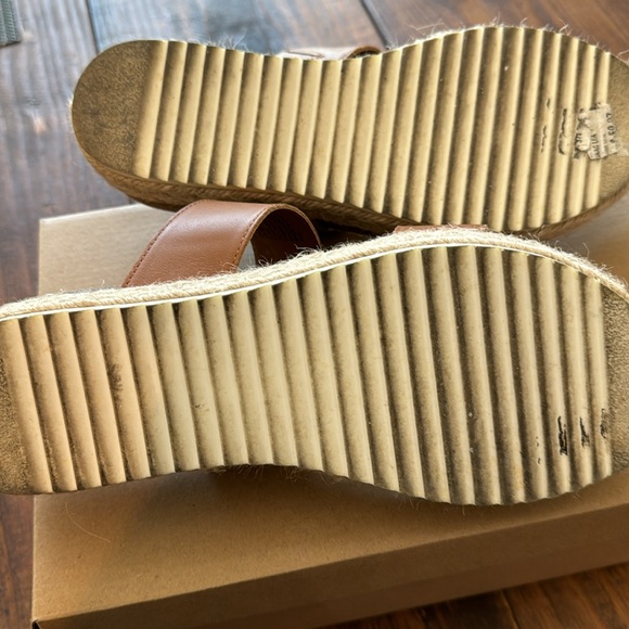 STEVE MADDEN Jamie sandal side 8.5. EUC - Picture 3 of 6